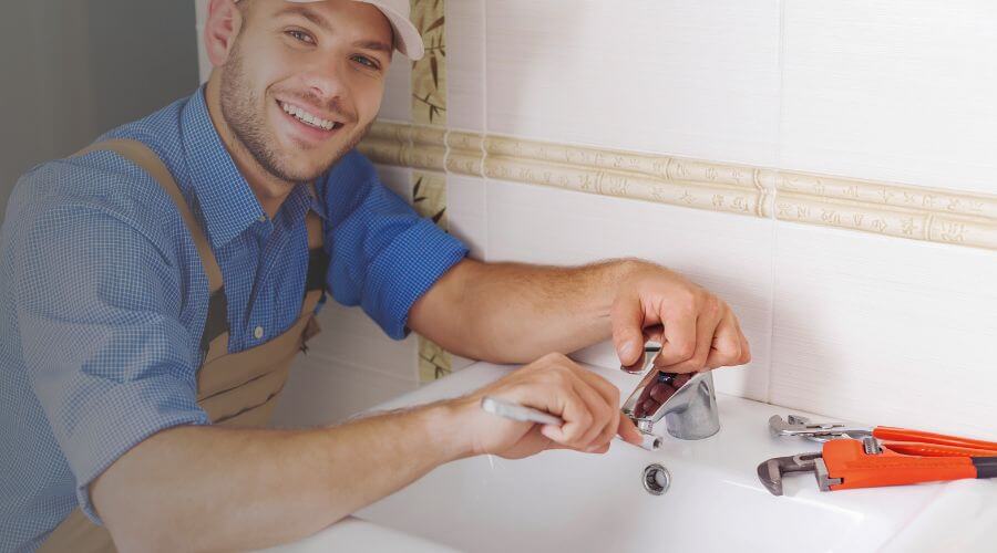 Kitchen Faucet Repair Service in Wapiti, WY